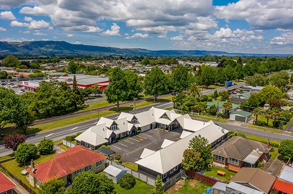 Matamata Central Motel garden area
